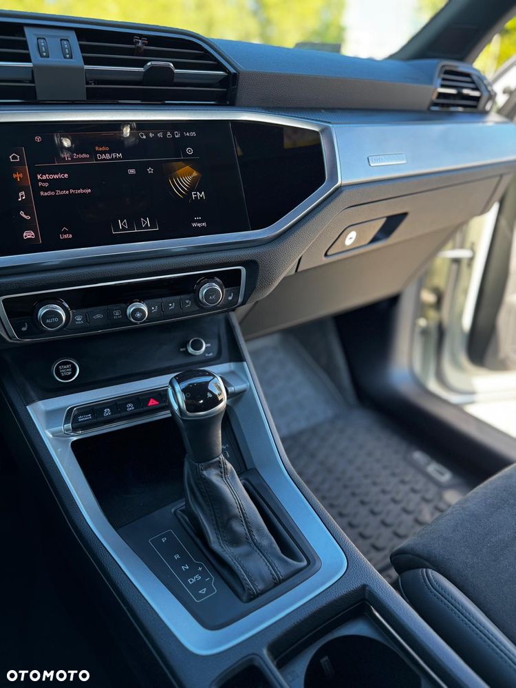 Audi Q3 Sportback - 13