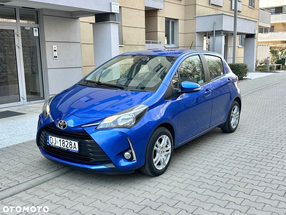 Toyota Yaris 1.5 Premium - 1