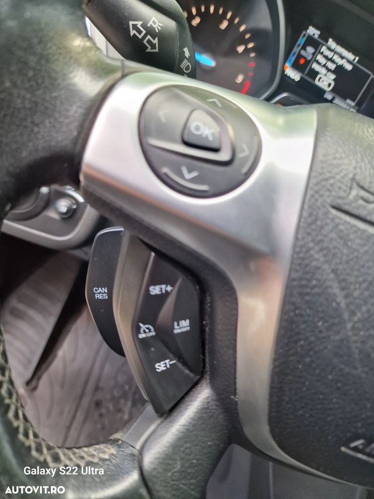 Ford Kuga 2.0 TDCi 4x4 Aut. ST-Line - 21