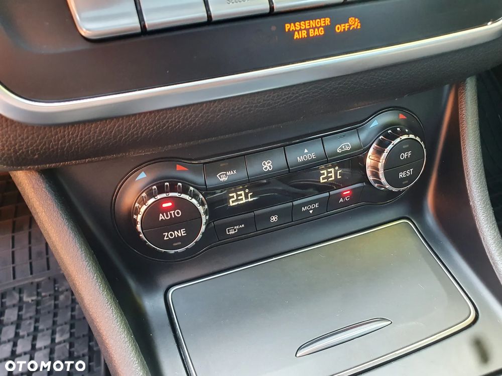 Mercedes-Benz GLA 200 d 7G-DCT Activity Edition - 17