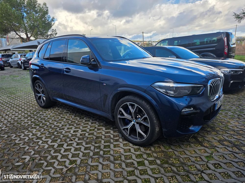 BMW X5 30 d xDrive Pack M - 1