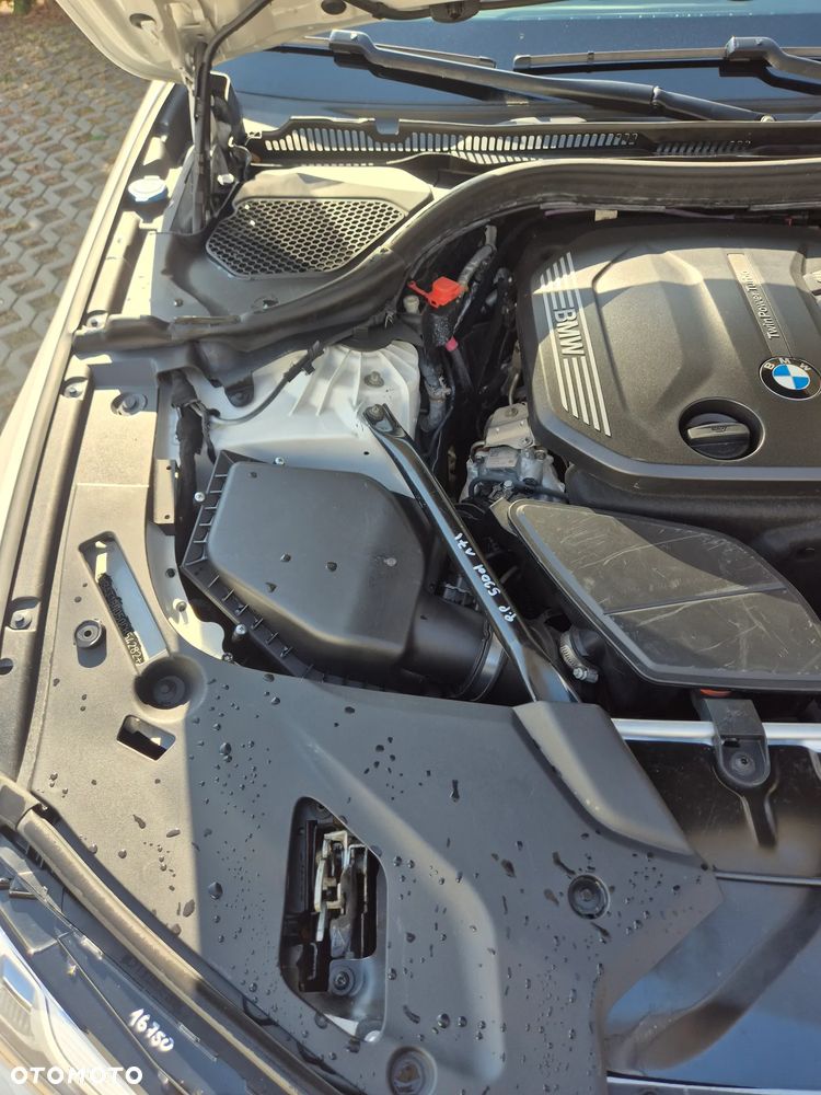 BMW Seria 5 520d M Sport sport - 28