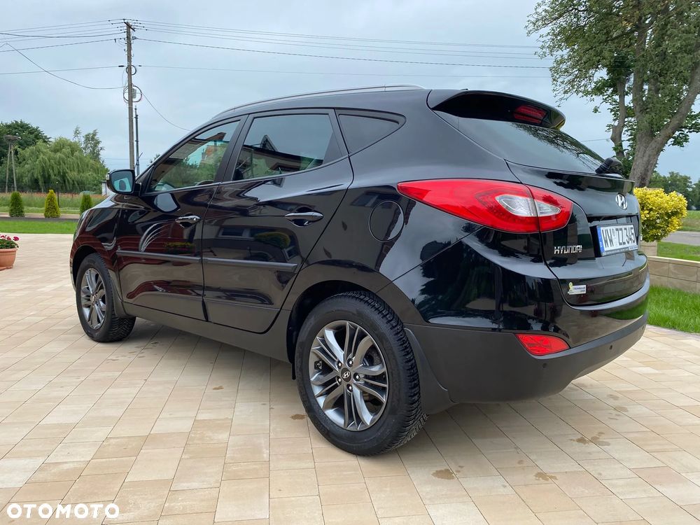 Hyundai ix35 1.6 2WD Fifa World Cup Edition - 15