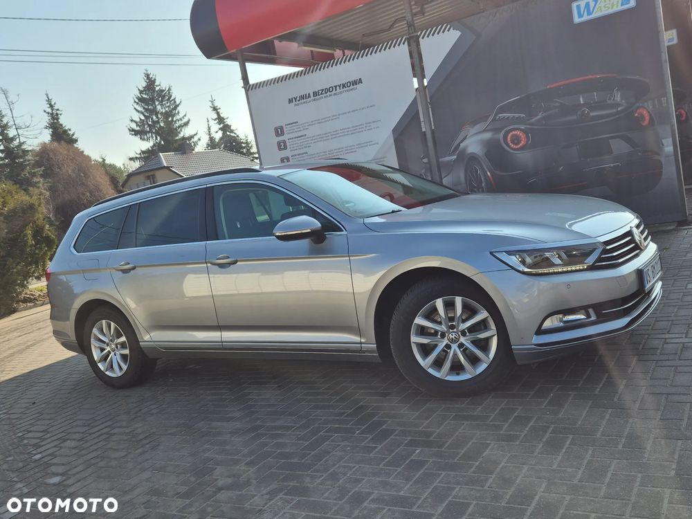Volkswagen Passat - 15