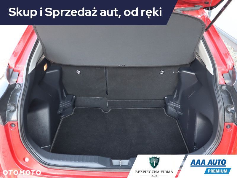 Toyota Yaris Cross - 16