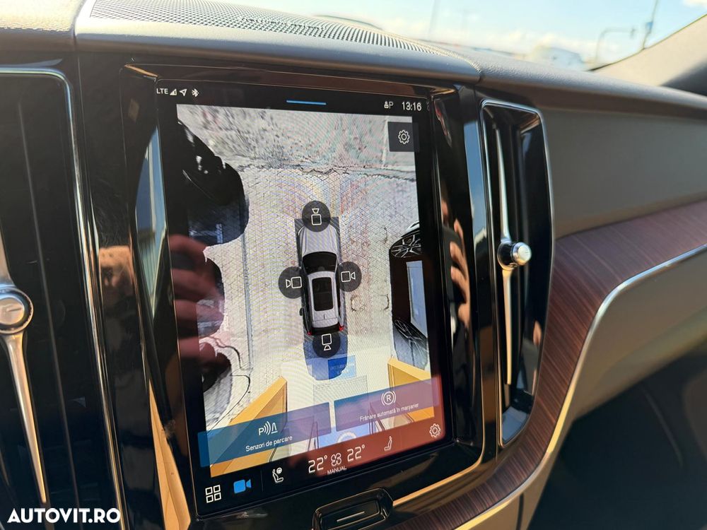 Volvo XC 60 Recharge T6 Twin Engine eAWD Inscription Expression - 9