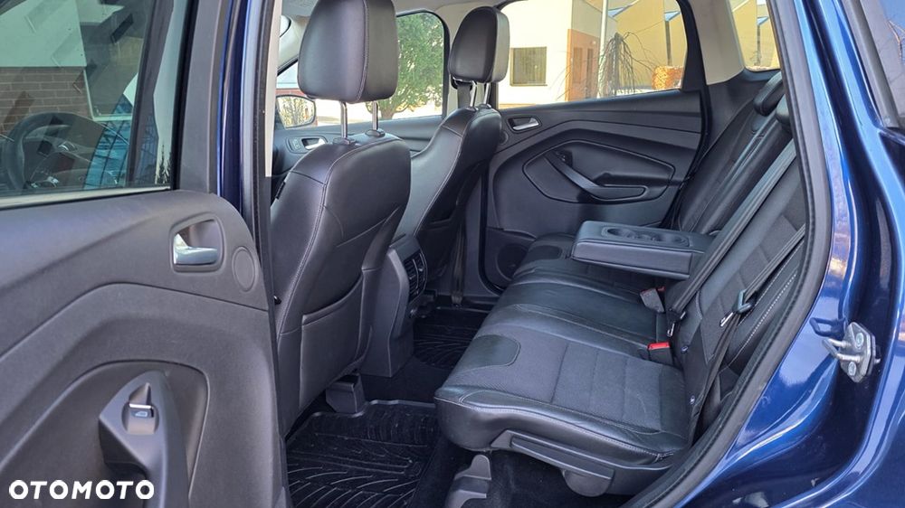 Ford Kuga 1.6 EcoBoost 2x4 Titanium - 20