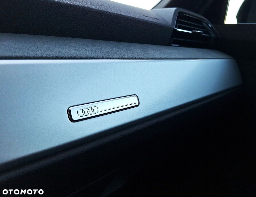 Audi Q3 Sportback - 29