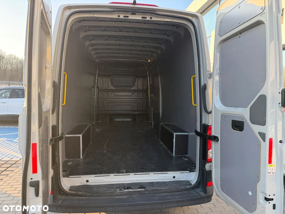 Volkswagen Crafter - 8