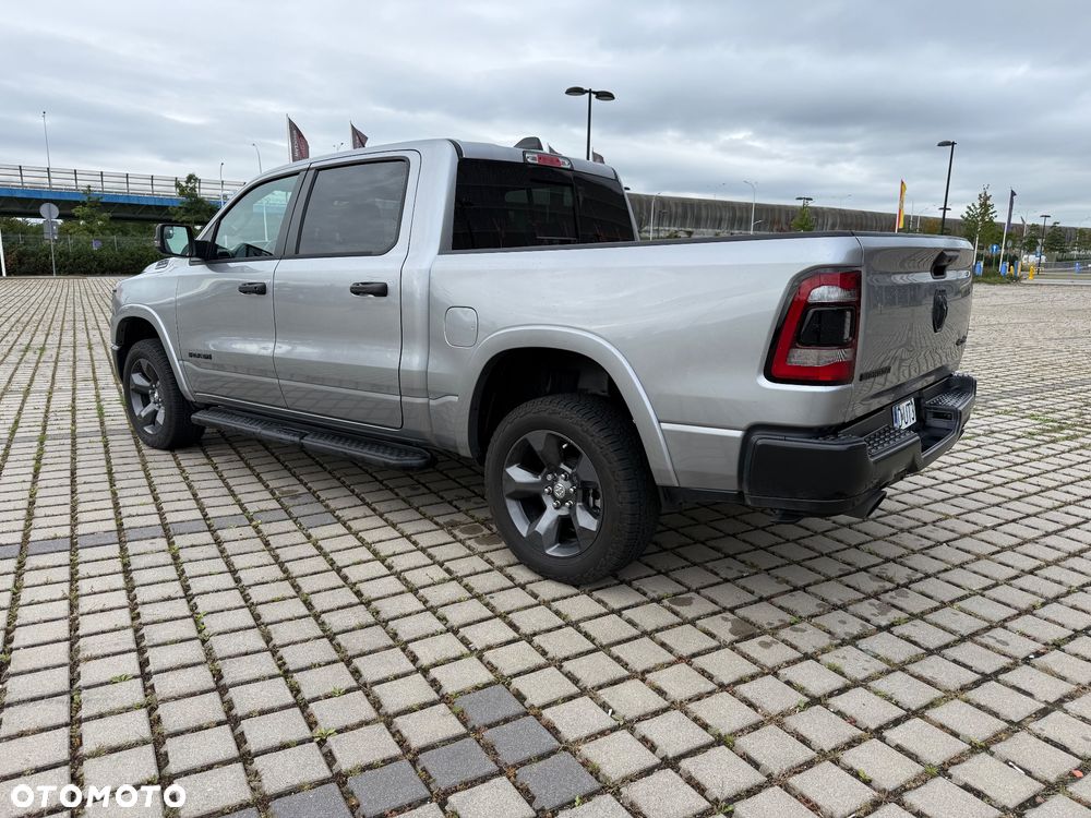 Dodge RAM 1500 5.7 4x4 - 6