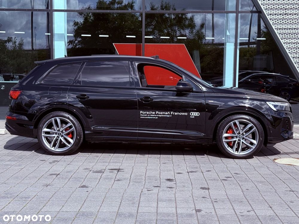 Audi Q7 60 TFSI e PHEV Quattro S Line Tiptr - 11