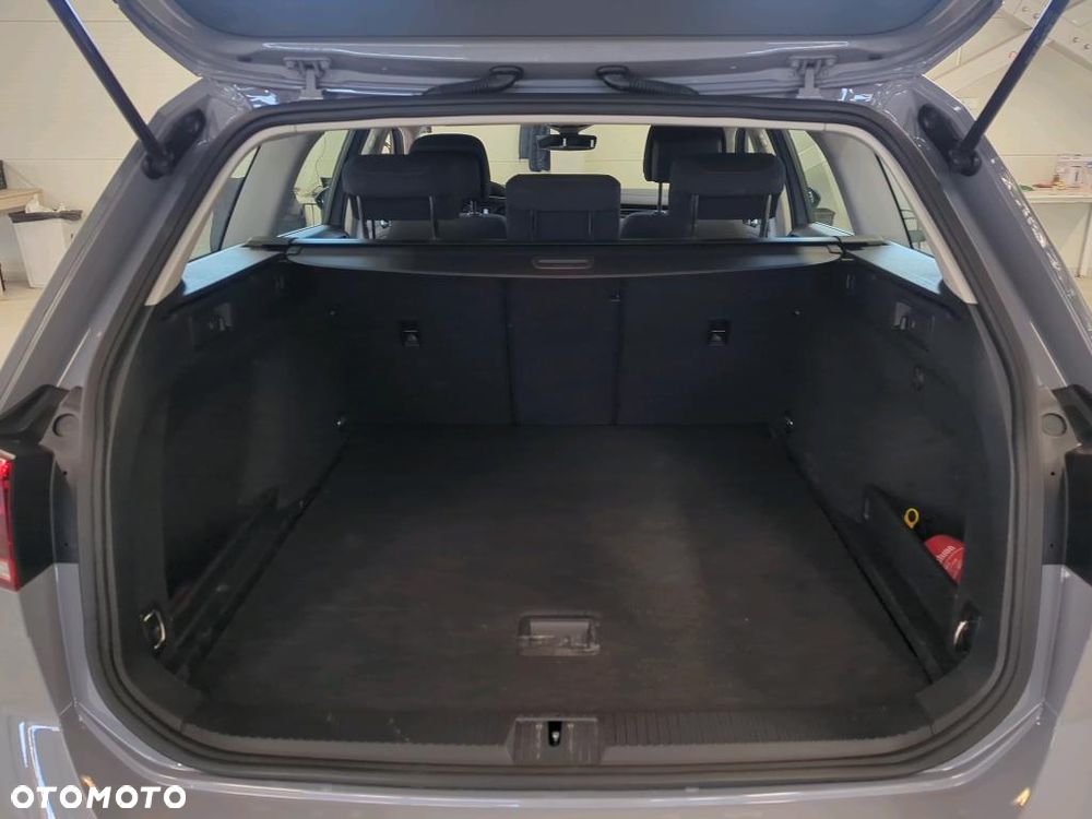 Volkswagen Passat 1.5 TSI EVO Business - 22