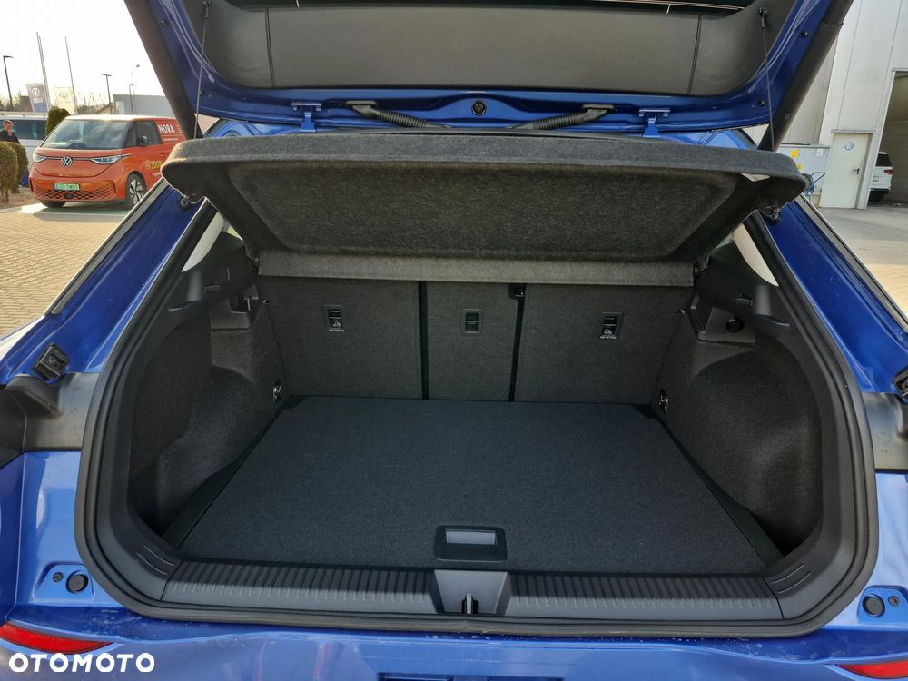 Volkswagen T-Roc 1.5 eTSI Style DSG - 13