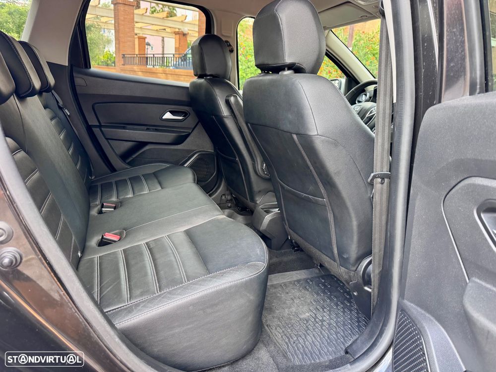 Dacia Duster 1.5 Blue dCi Prestige - 11