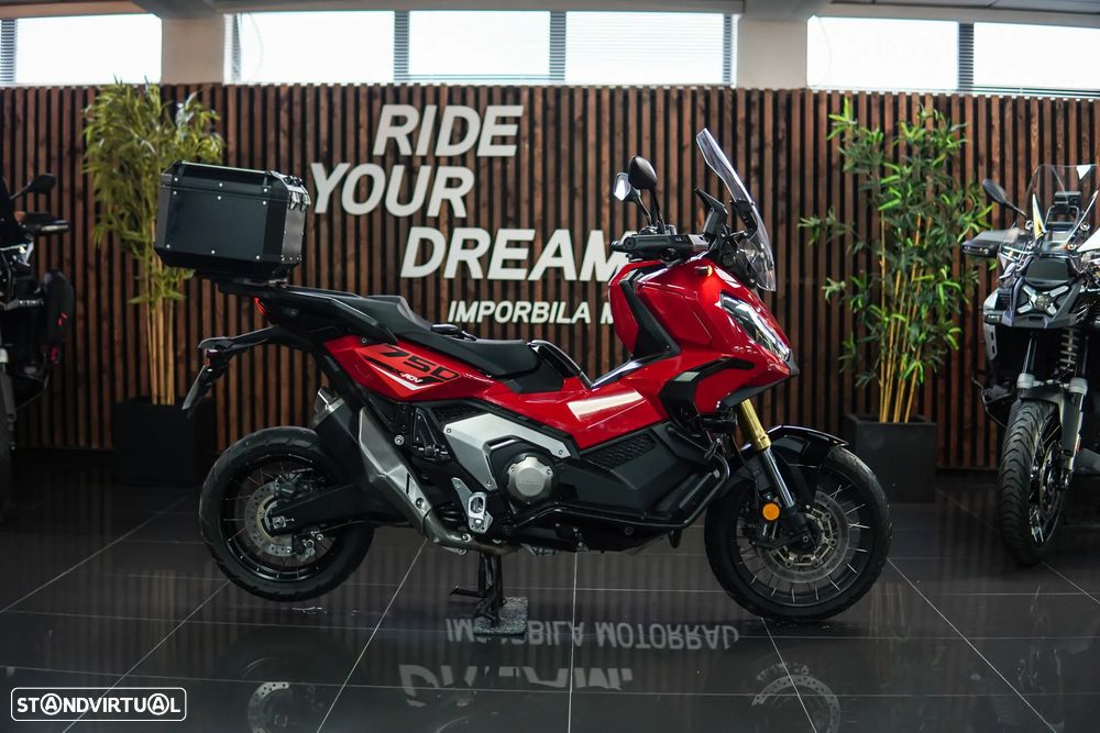 Honda X-ADV 750 - 60