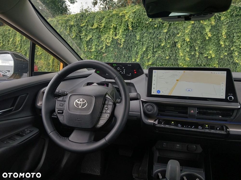 Toyota Prius - 5