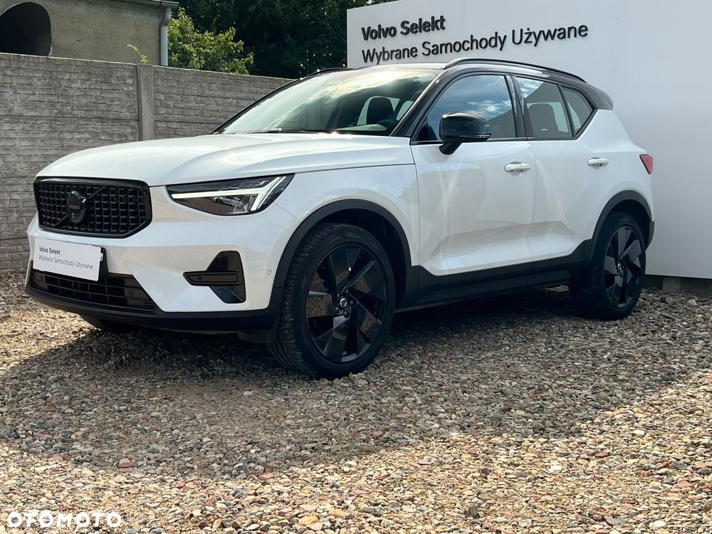 Volvo XC 40 - 4