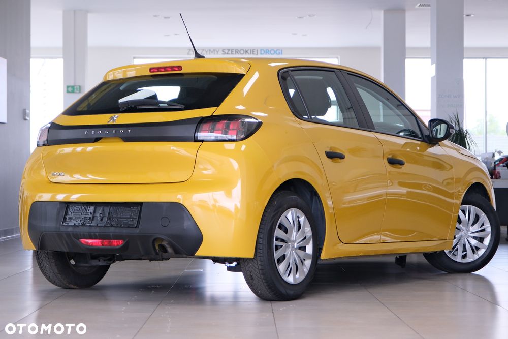 Peugeot 208 - 5