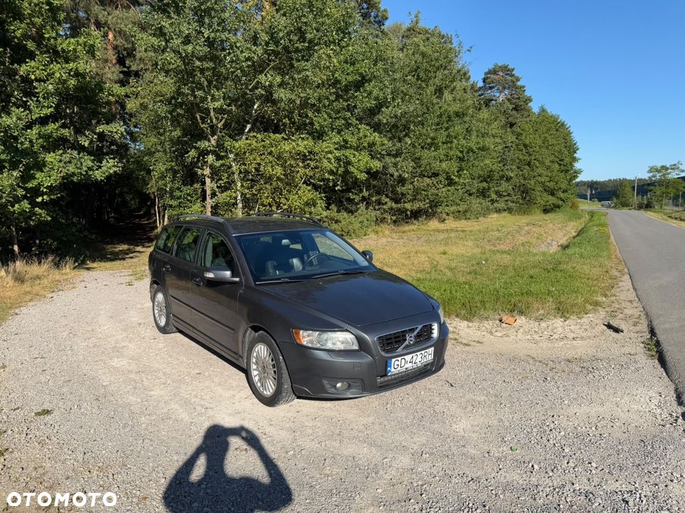Volvo V50 - 1