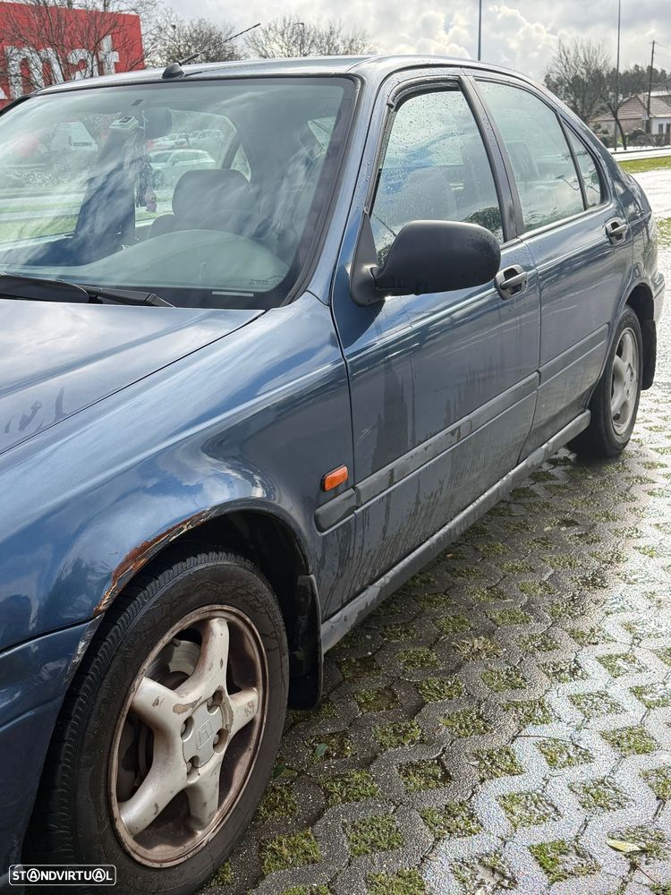 Honda Civic 1.4i - 5