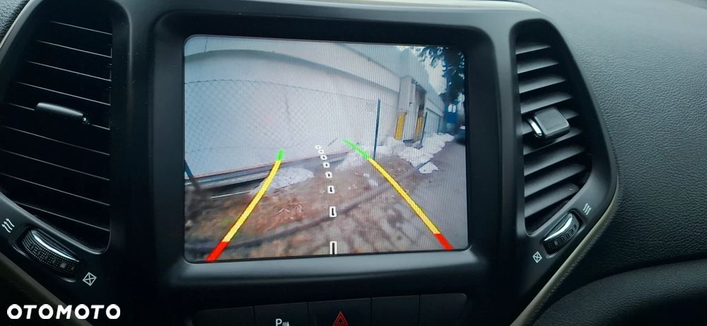 Jeep Cherokee 2.0 MJD Active Drive I Limited - 35