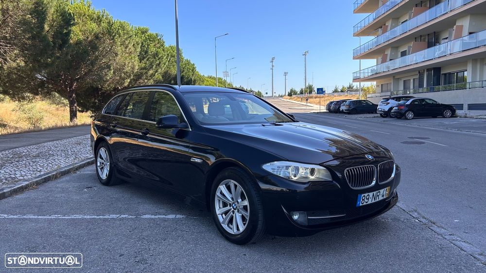 BMW 520 d Line Luxury Auto - 3