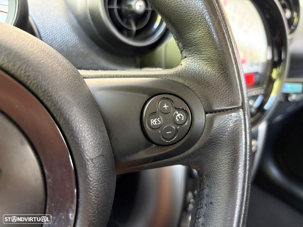 MINI Countryman One D - 11