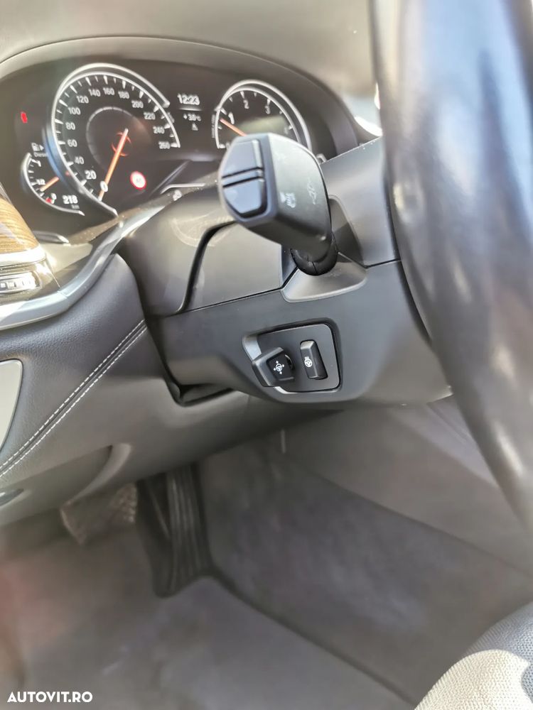 BMW Seria 7 750Ld xDrive - 24