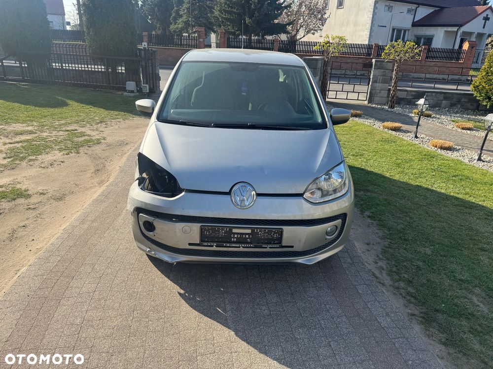 Volkswagen up! Active - 10