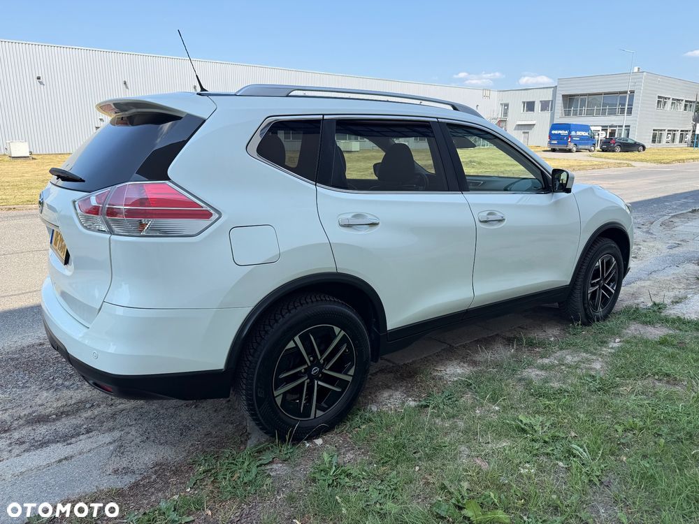 Nissan X-Trail 1.6 DCi Tekna Xtronic 2WD - 11