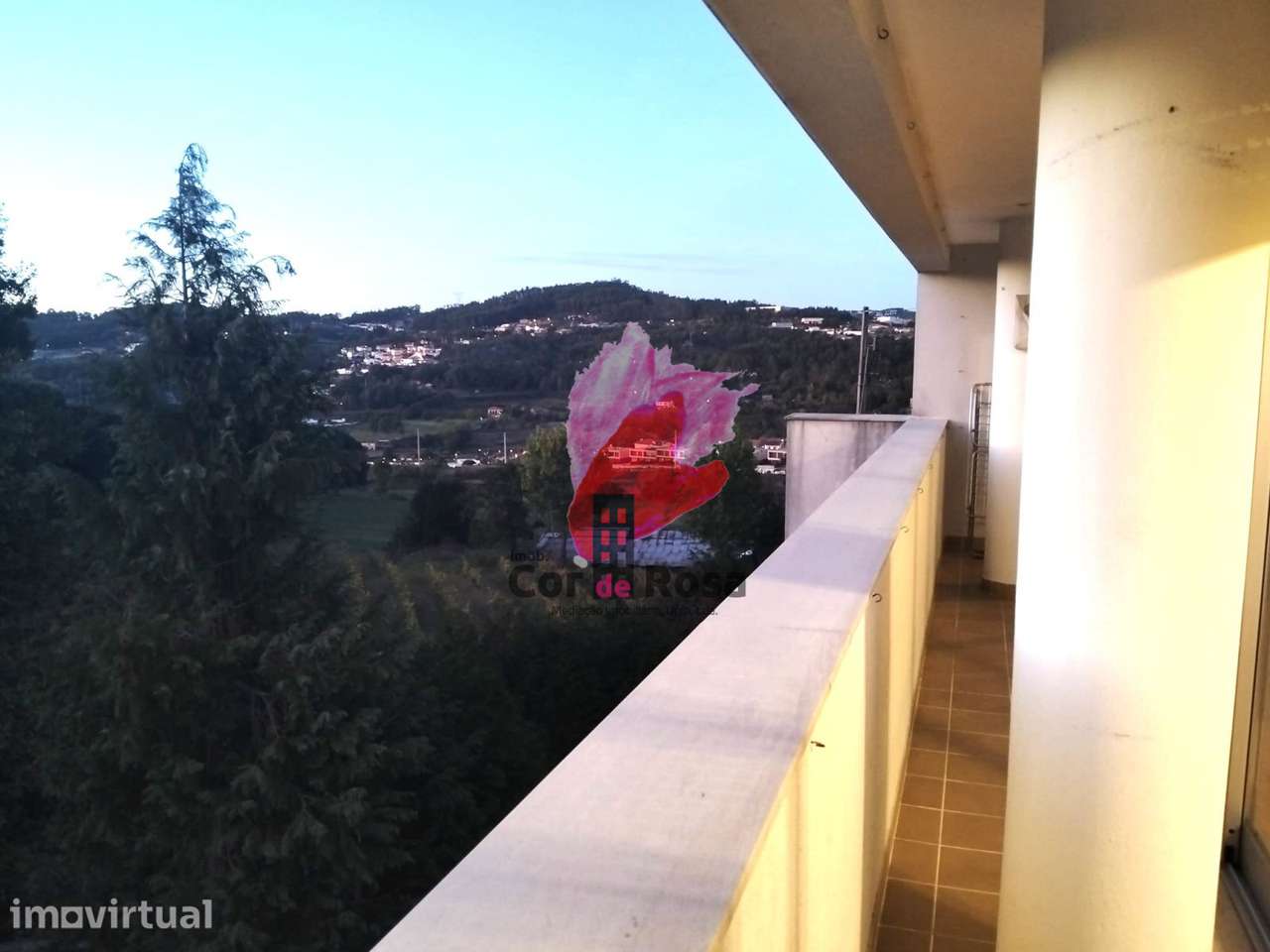 Apartamento T3 com Suíte – Localização Premium junto à Univ... - Grande imagem: 2/19