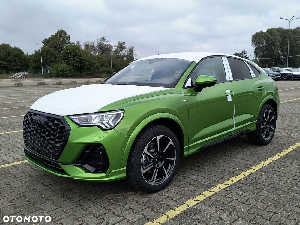 Audi Q3 Sportback - 9