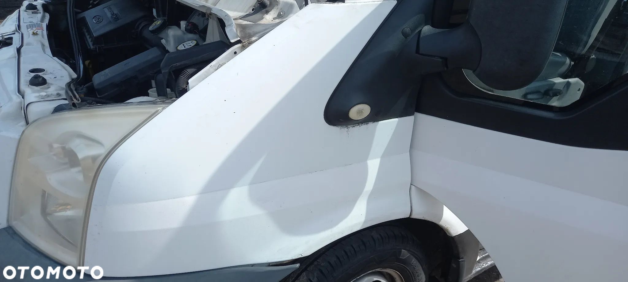 Błotnik przód przedni lewy Ford Transit MK7 - 1