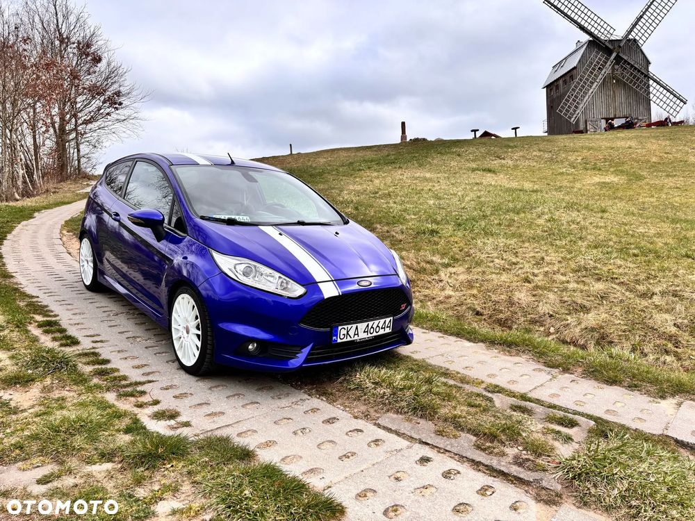 Ford Fiesta ST - 3