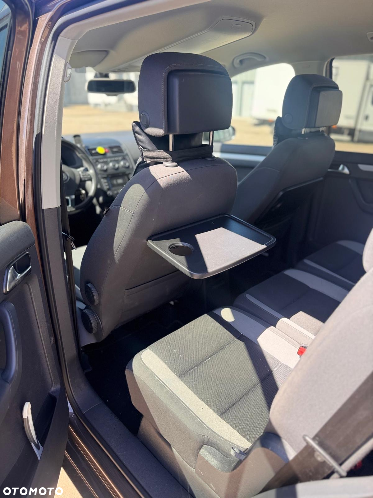 Volkswagen Touran 1.2 TSI BlueMot Comfortline - 10