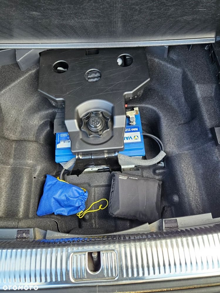 Audi A4 Avant 2.0 TDI S tronic design - 17