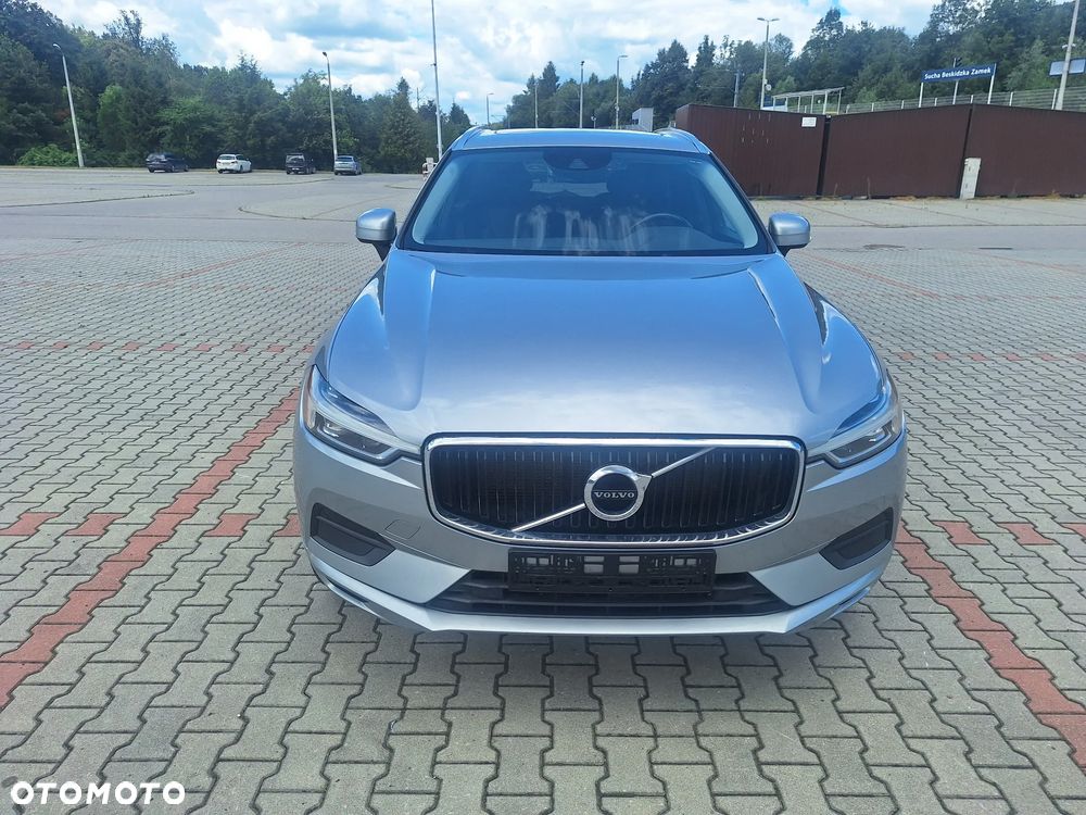Volvo XC 60 T6 AWD Geartronic Momentum Pro - 26