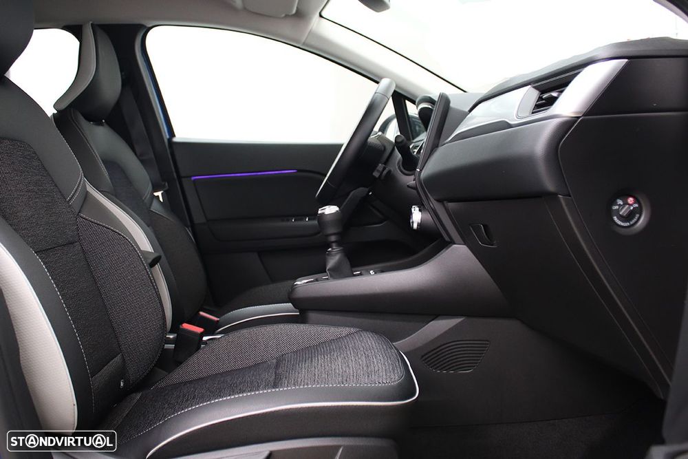 Renault Captur 1.0 TCe Techno Bi-Fuel - 22