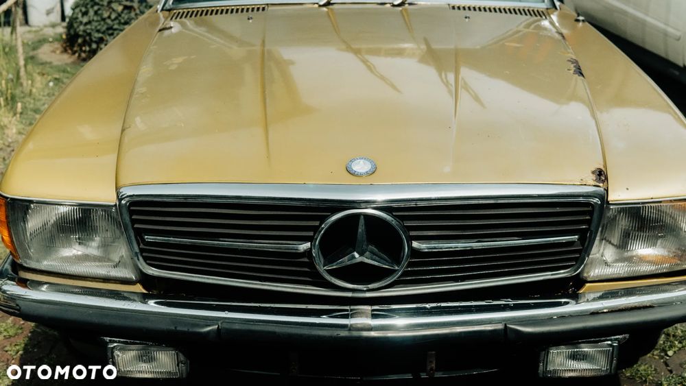 Mercedes-Benz SLC - 18