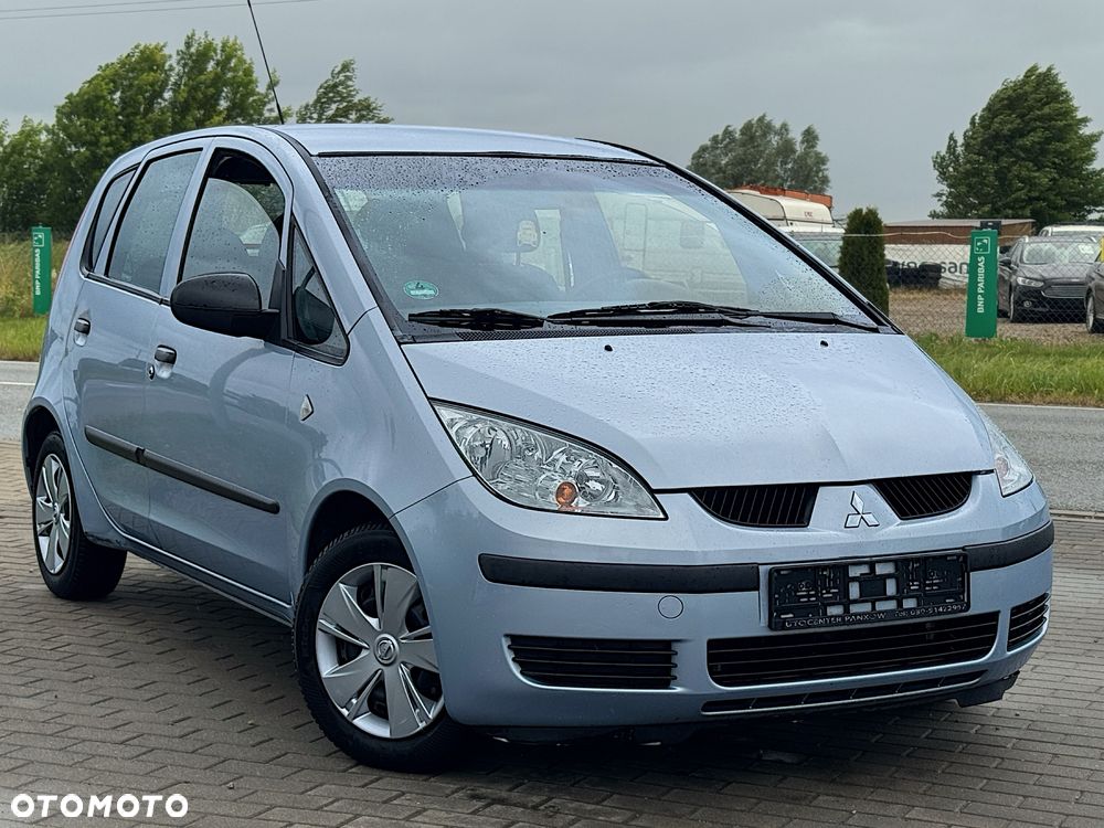 Mitsubishi Colt - 4