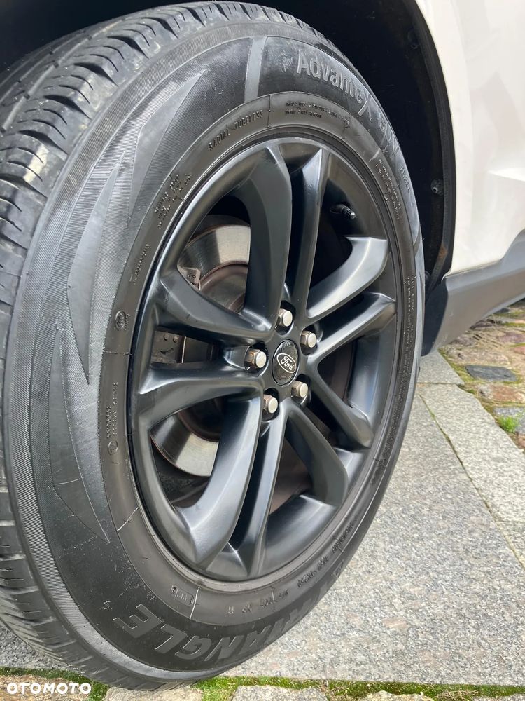 Ford Edge - 13