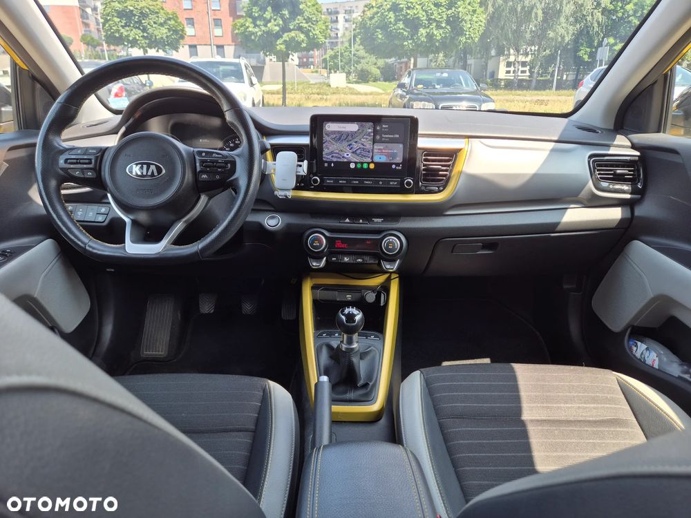 Kia Stonic 1.2 L Business Line - 8