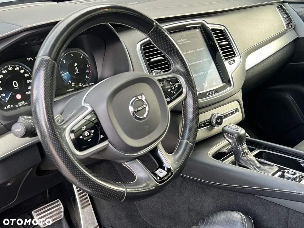 Volvo XC 90 D5 AWD R-Design 7os - 19