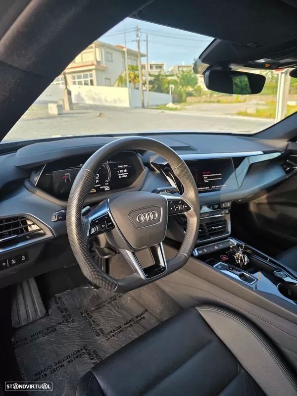Audi e-tron GT quattro - 46