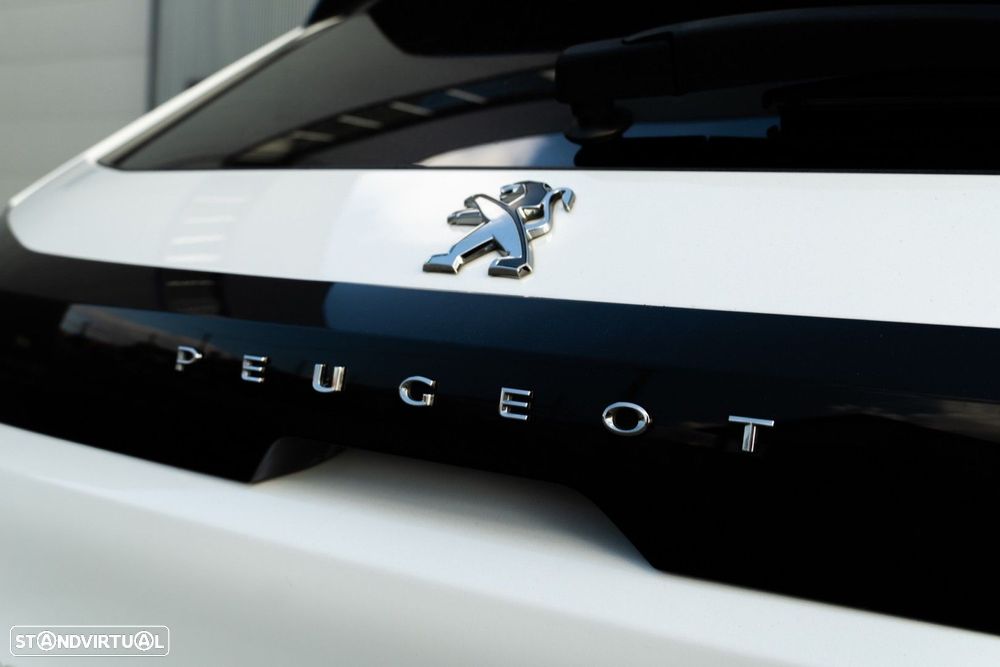 Peugeot e-208 50 kWh Allure Pack - 43