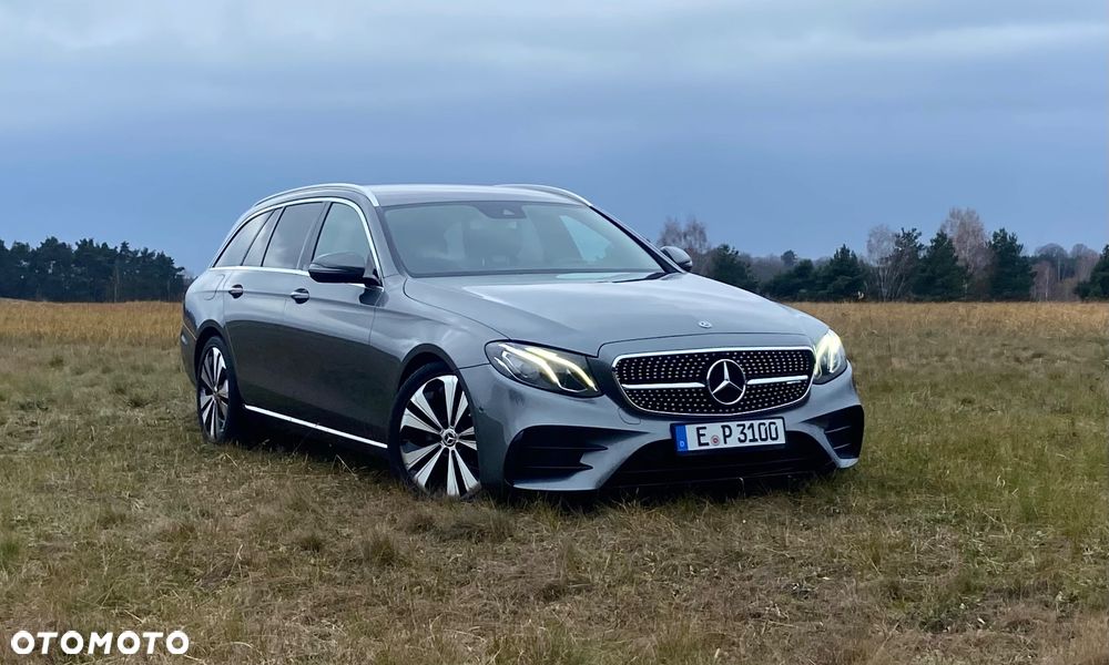 Mercedes-Benz Klasa E 220 d 9G-TRONIC AMG Line - 1