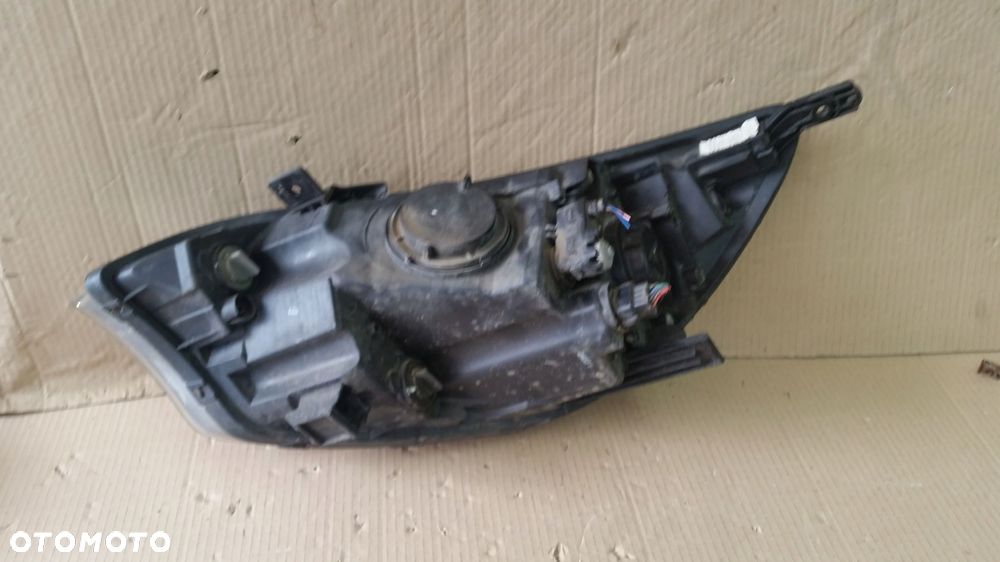 kia rio iii 11- lampa lewa lub prawa przód eu - 10