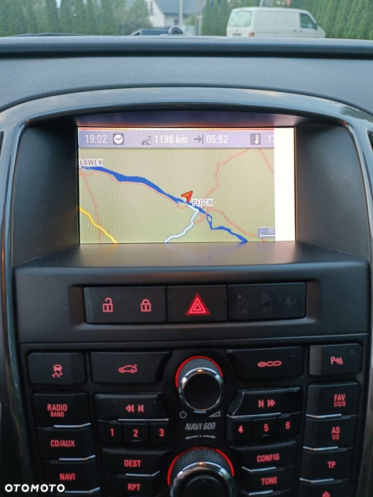 Opel Astra 1.4 Turbo Cosmo - 18