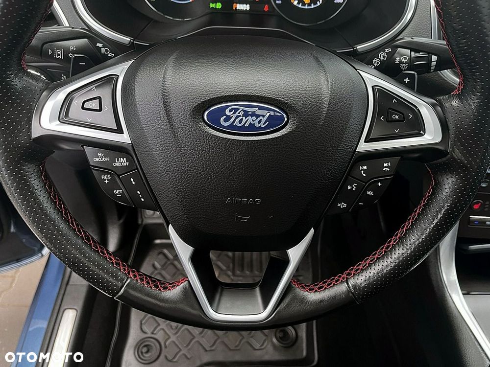 Ford S-Max 2.0 EcoBlue ST-Line - 24