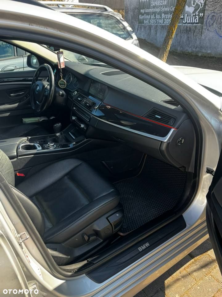 BMW Seria 5 520d - 19